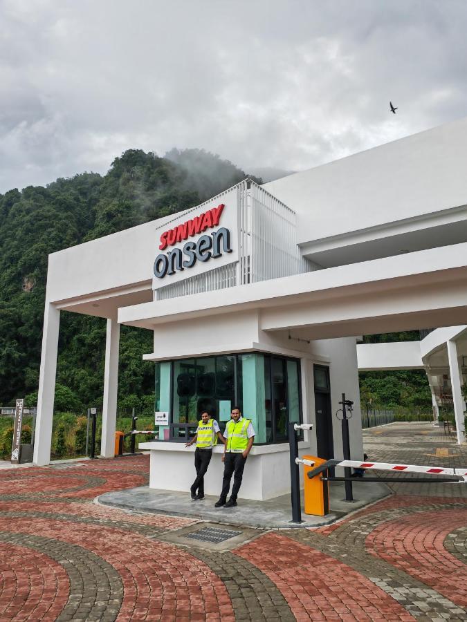 Cozy With 270 Degree Mountain And Theme Park Views Apartment Ipoh