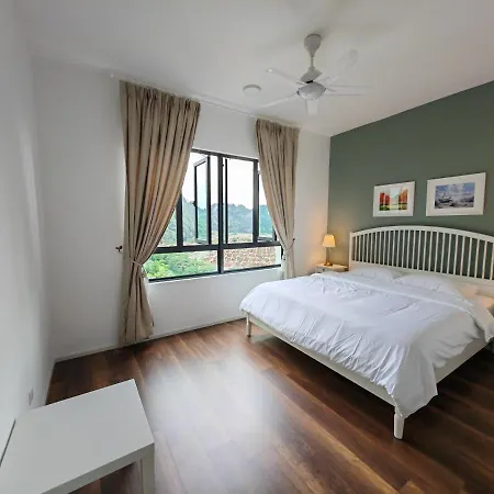 Cozy Suite With 270 Degree Mountain And Theme Park Views Ipoh Exterior photo