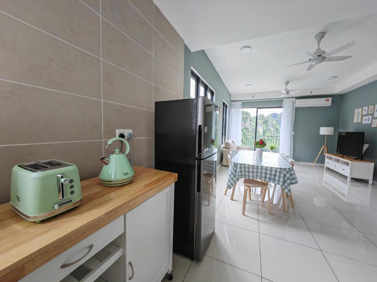 Cozy With 270 Degree Mountain And Theme Park Views Pangsapuri Ipoh